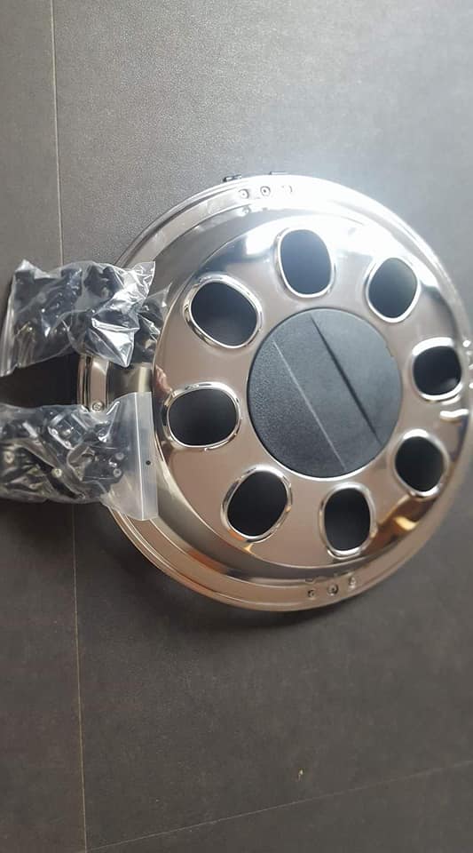 RVS wieldoppen 17,5 inch